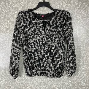 Vince Camuto Black & White Abstract Faux Wrap Blouse - Size XS - Peasant Top